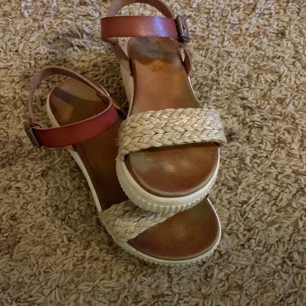Mia Girls 13 Velcro closure Sandals